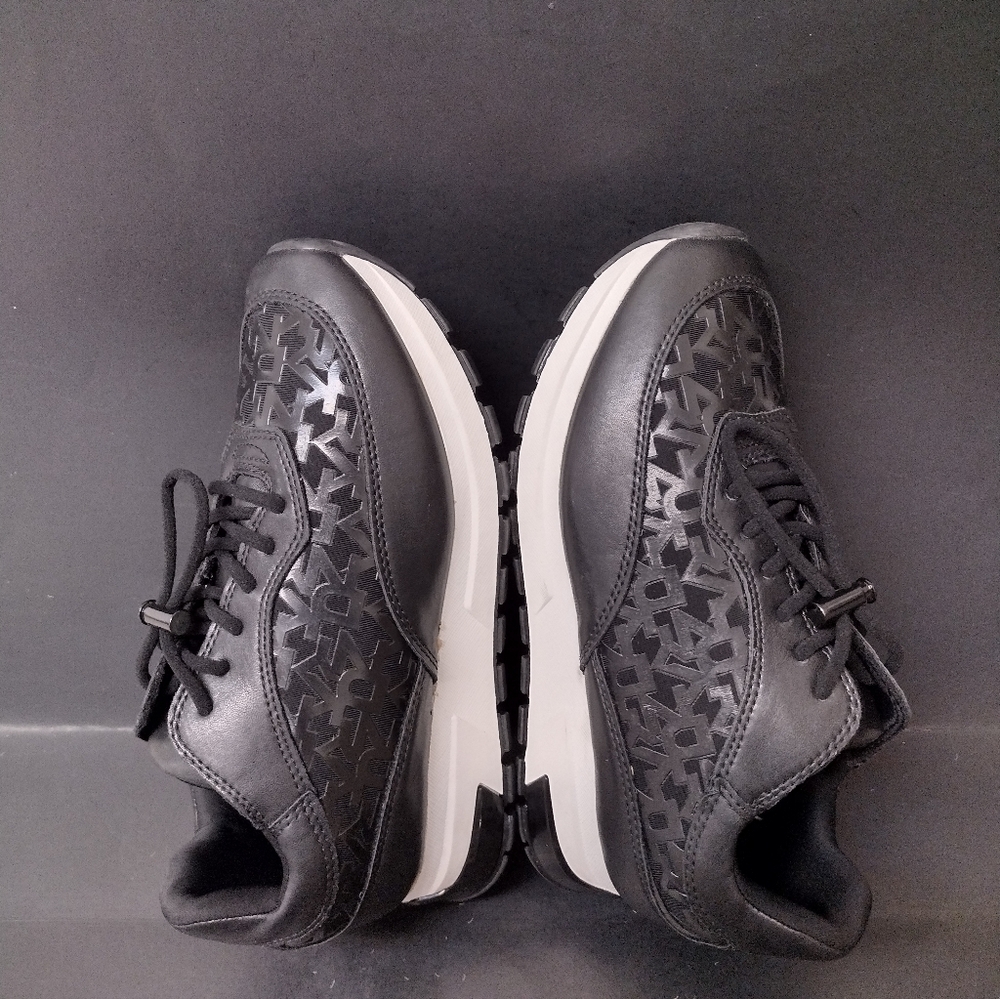 - NEW DKNY ( DONNA KARAN ) - WOMAN'S BLACK  SNEAKERS SHOES SIZE:7.5M - Picture 5 of 9